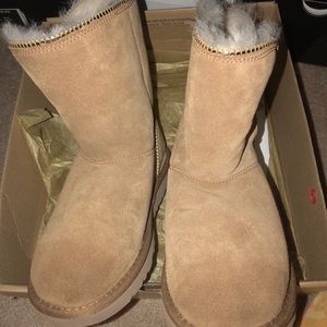 Girls UGG Boots